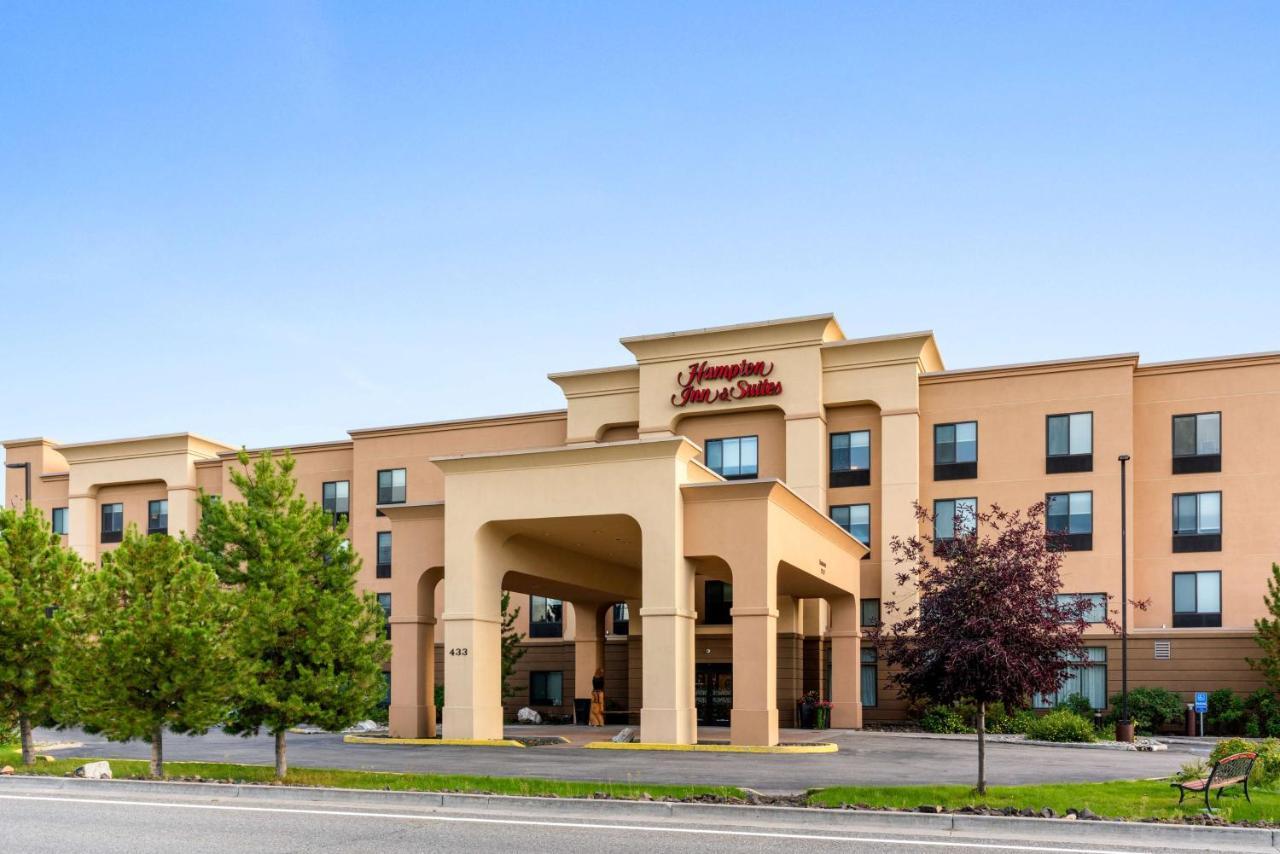 Hampton Inn & Suites Fairbanks Esterno foto